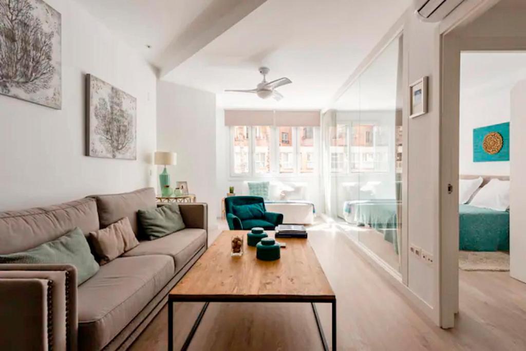 Nuevo Apartamento Lujo Playa Malagueta-Centro 말라가 외부 사진